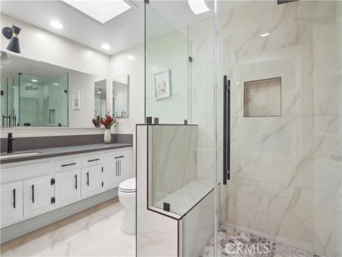 1221  Knollwood  47J  Road, Seal Beach, CA