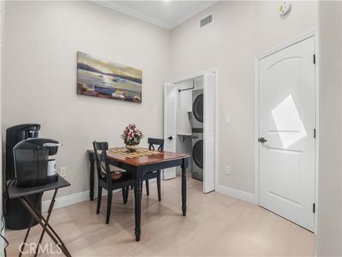 1221  Knollwood  47J  Road, Seal Beach, CA