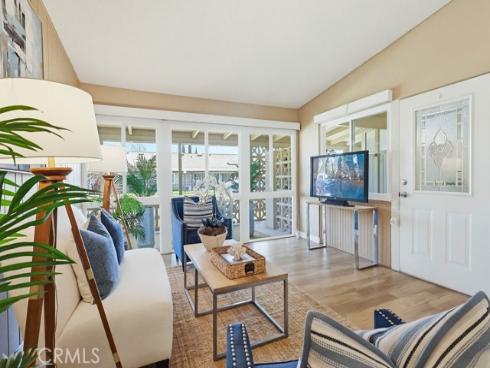 1121  Northwood  237D M9  Road, Seal Beach, CA