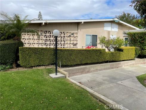 1740  Sunningdale Rd 16g  16G  Road, Seal Beach, CA