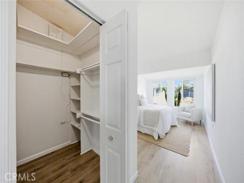 1125 Northwood 235L , Seal Beach, CA