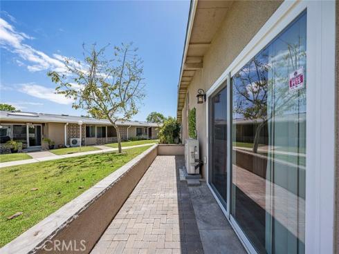 1125 Northwood 235L , Seal Beach, CA