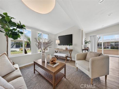 1125 Northwood 235L , Seal Beach, CA