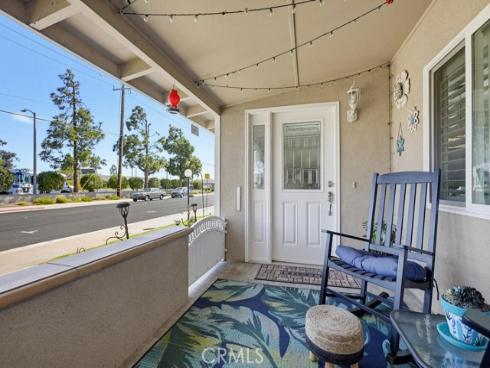 1290 Northwood Road , Seal Beach, CA