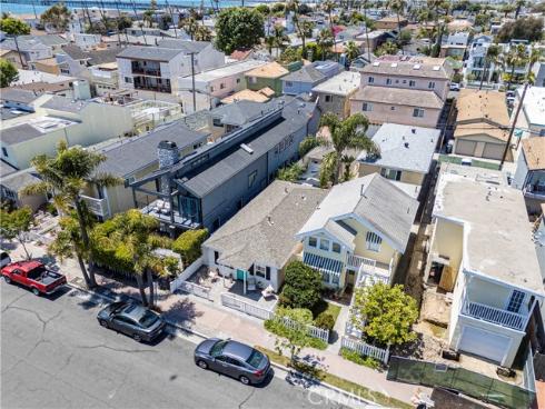 129 14th , Seal Beach, CA