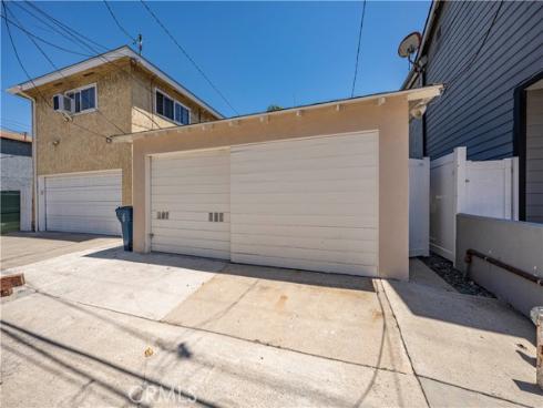 129  14th  , Seal Beach, CA