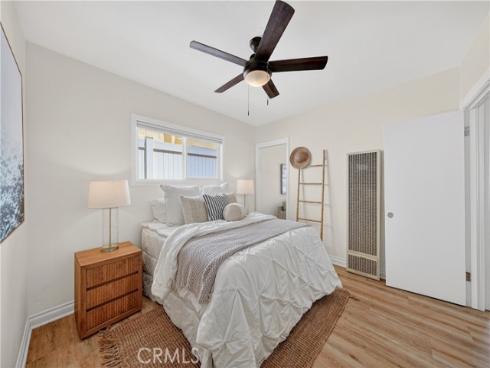 129 14th , Seal Beach, CA