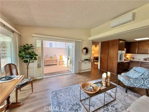 13560 Medinac 102B Lane, Seal Beach, CA