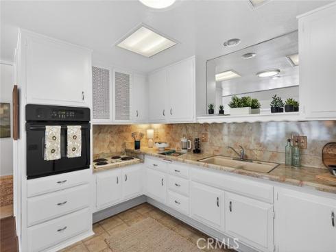 13581 Medinac Lane M5 71d , Seal Beach, CA