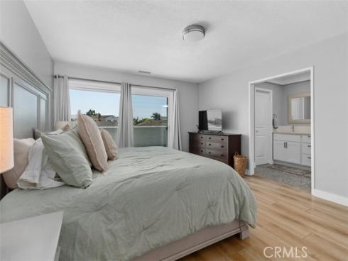 4373 Birchwood , Seal Beach, CA