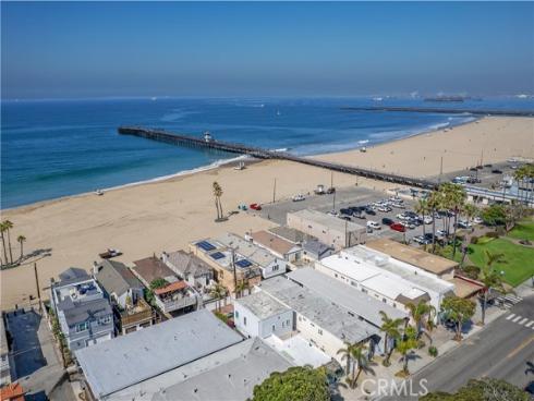 1003 Seal , Seal Beach, CA