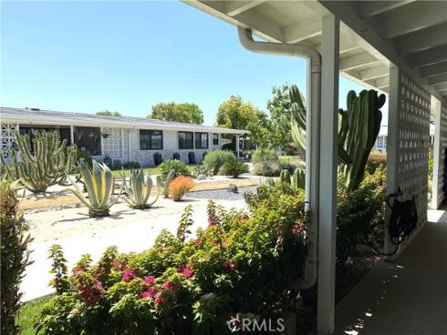 1681 Monterey Rd., M2-15d , Seal Beach, CA