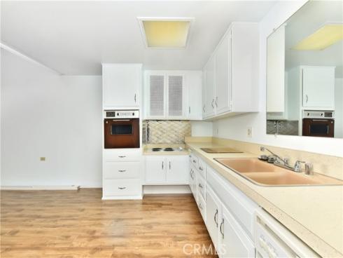 13741 Annandale 18J DriveM-1, Seal Beach, CA