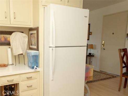 1900  Mckinney Way #22f (m15)  , Seal Beach, CA