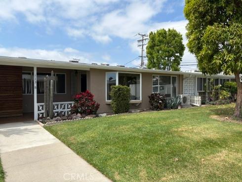 1551  Homewood  113-B  Road, Seal Beach, CA