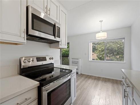 12200 Montecito D301 Road, Seal Beach, CA