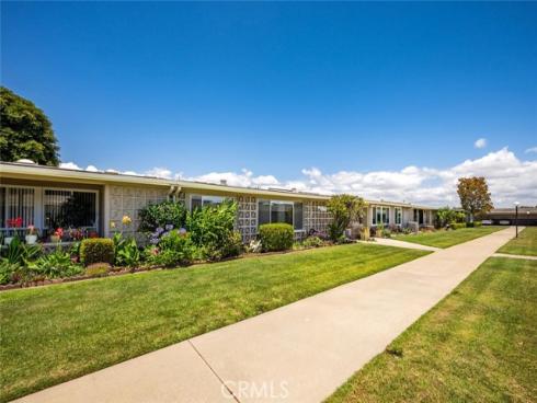 13451 Danbury 133E LaneM6, Seal Beach, CA