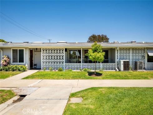 1562 Golden Rain 44D M2 Road, Seal Beach, CA