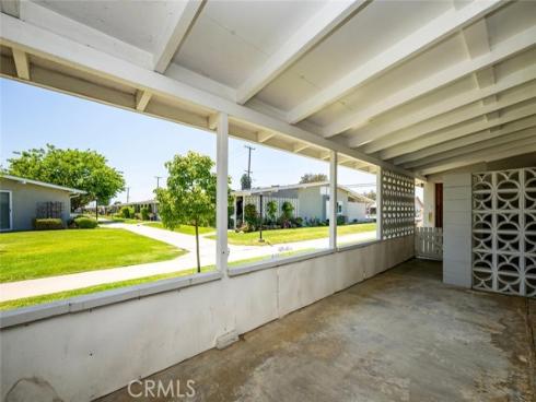 1562 Golden Rain 44D M2 Road, Seal Beach, CA