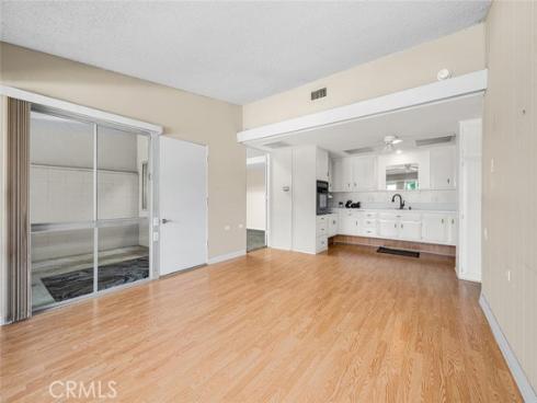 1562 Golden Rain 44D M2 Road, Seal Beach, CA