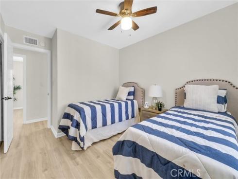 112 Stanford Lane, Seal Beach, CA