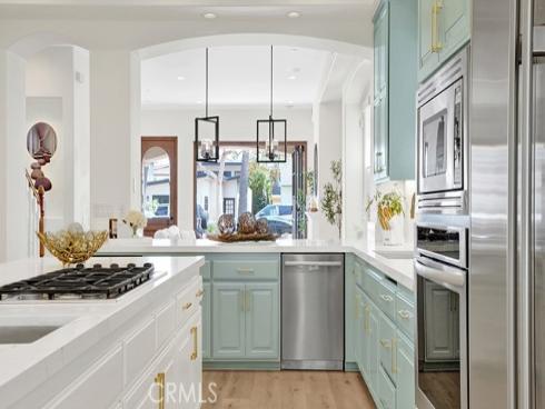 209 6th , Seal Beach, CA