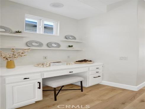 209 6th , Seal Beach, CA