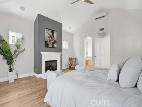 209 6th , Seal Beach, CA