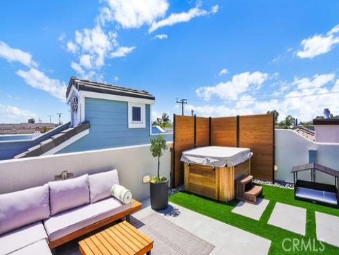 209 6th , Seal Beach, CA