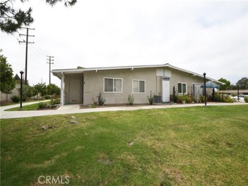1842  Thunderbird  1A  Drive, Seal Beach, CA
