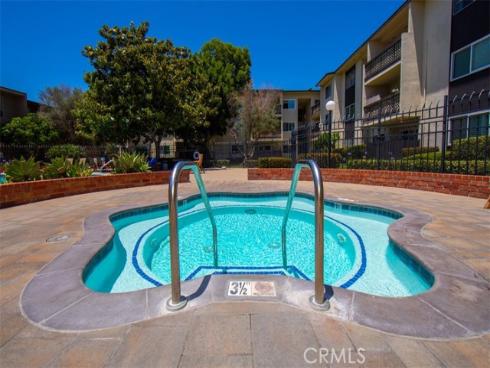 12200  Montecito  L208  Road, Seal Beach, CA