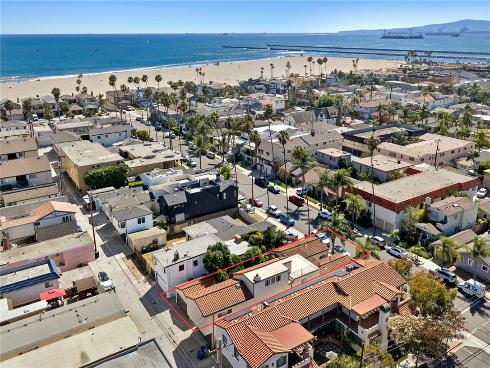 142 6th , Seal Beach, CA