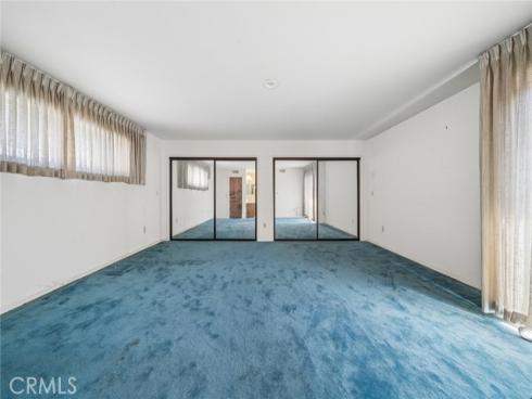 142 6th , Seal Beach, CA