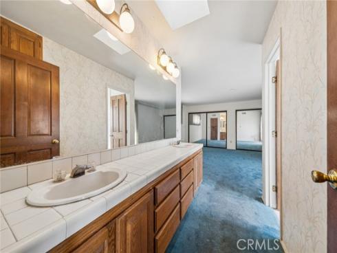 142 6th , Seal Beach, CA