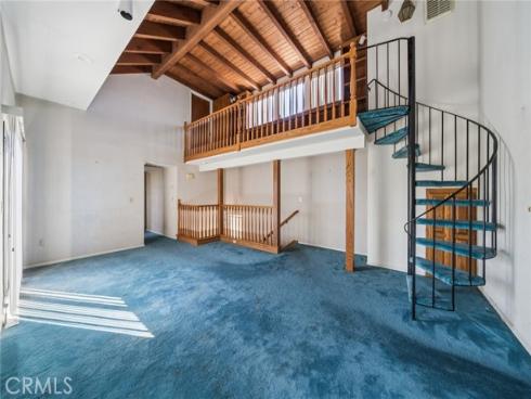 142 6th , Seal Beach, CA