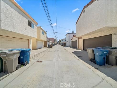 142 6th , Seal Beach, CA
