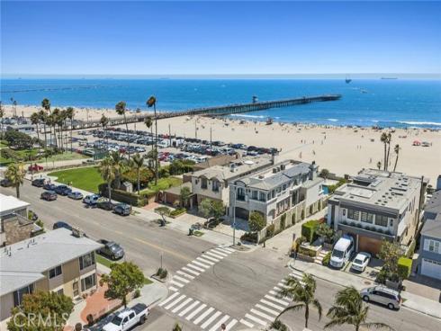 142 6th , Seal Beach, CA
