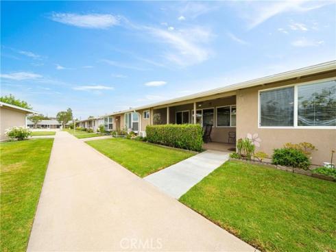 1100 Brookline Road, Seal Beach, CA