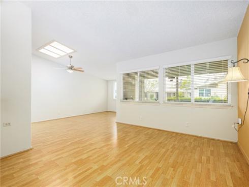 1100  Brookline  222K  RoadM9, Seal Beach, CA