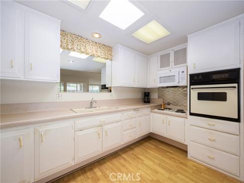 1100  Brookline  222K  RoadM9, Seal Beach, CA