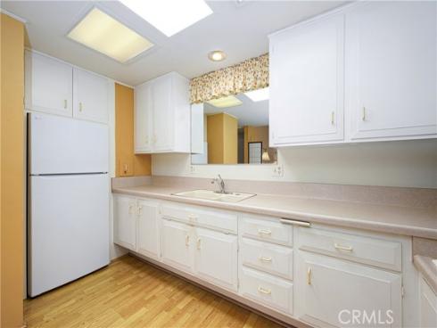 1100  Brookline  222K  RoadM9, Seal Beach, CA