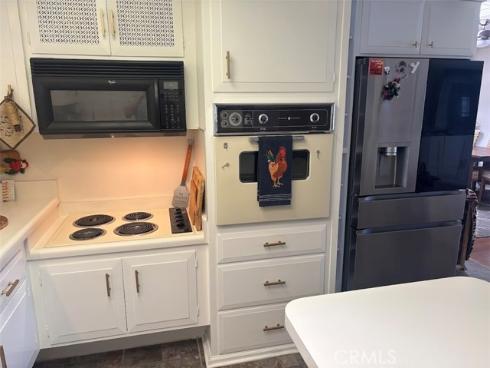 1290  Northwood  161i, M7  Road, Seal Beach, CA