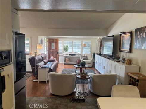 1290  Northwood  161i, M7  Road, Seal Beach, CA