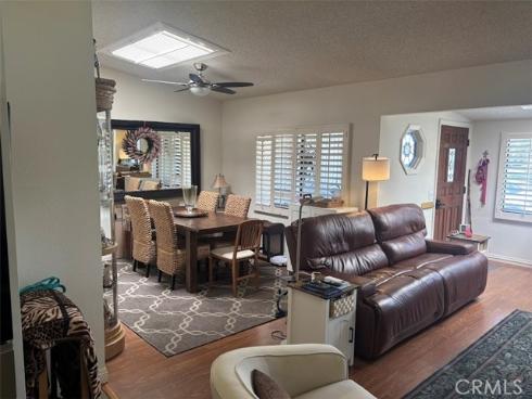 1290  Northwood  161i, M7  Road, Seal Beach, CA