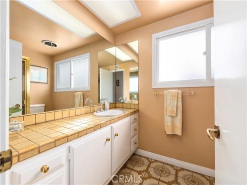 3600  Marigold   Street, Seal Beach, CA