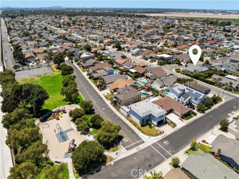 3600  Marigold   Street, Seal Beach, CA