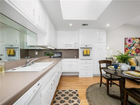 13701  Alderwood  29E  LaneM-3, Seal Beach, CA