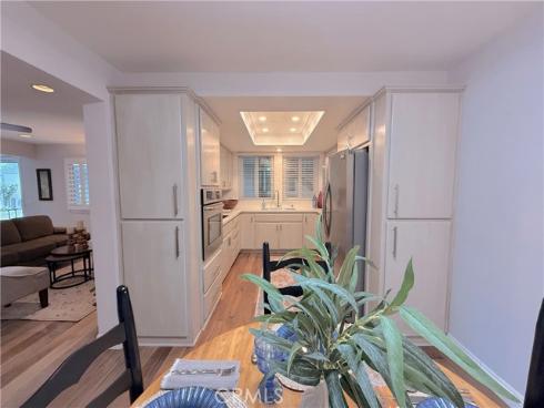1860  Saint John  32A  Road, Seal Beach, CA