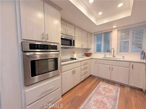 1860  Saint John  32A  Road, Seal Beach, CA
