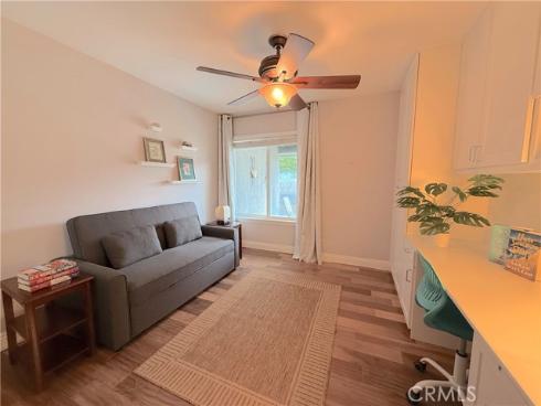 1860  Saint John  32A  Road, Seal Beach, CA